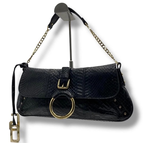 Dolce & Gabbana Black Leather Shoulder Bag with Gold Ring - Picture 2 of 11